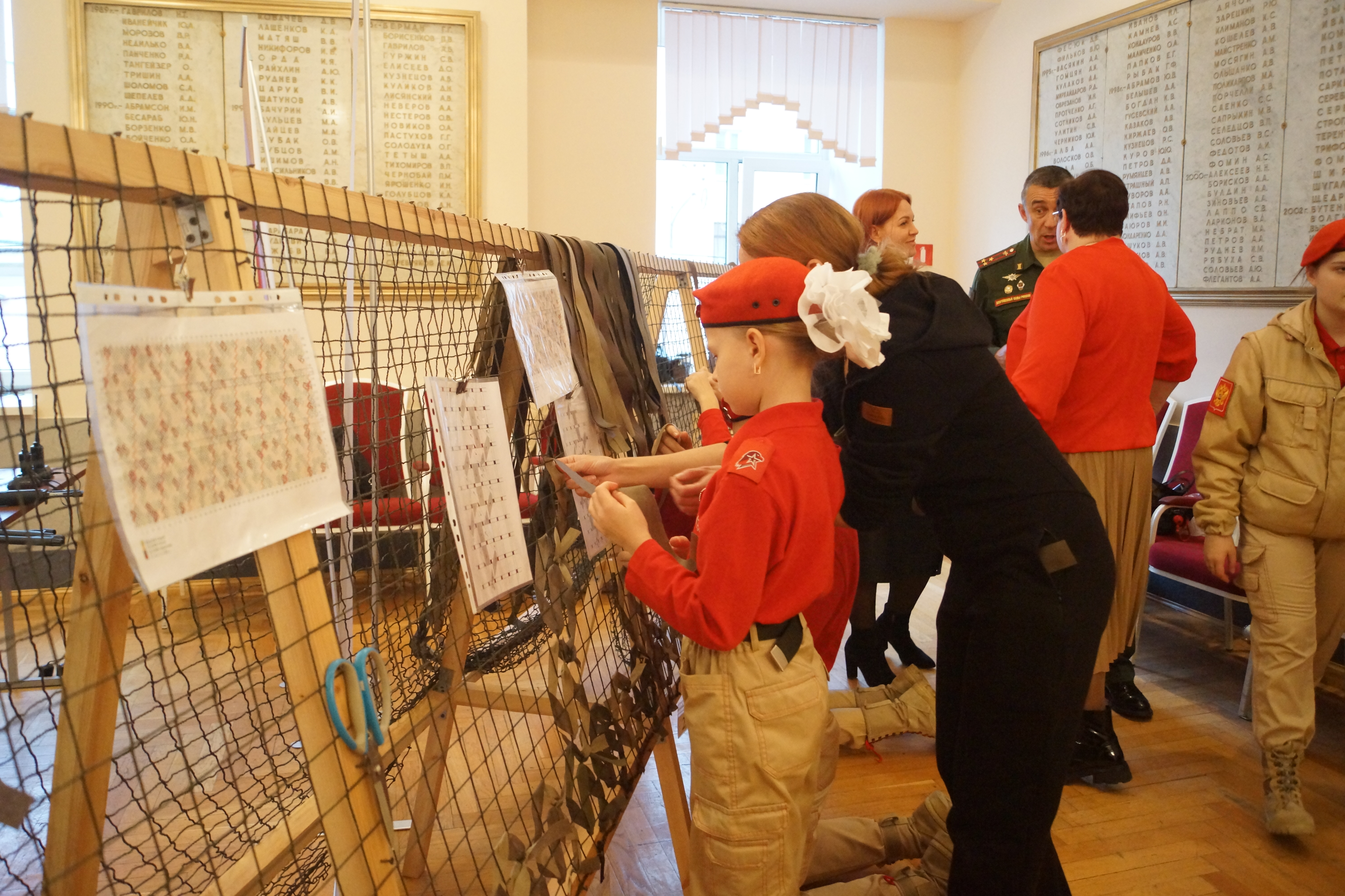 Юнармейцы и их родители в Петербурге: Первый Родительский Форум объединил более 300 семей!